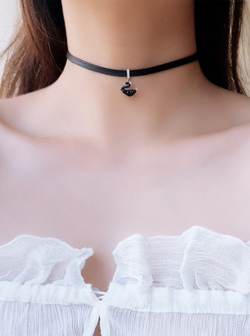 Black Lace Concise Swan Pendant Lolita Necklace  |  Lolita Necklaces